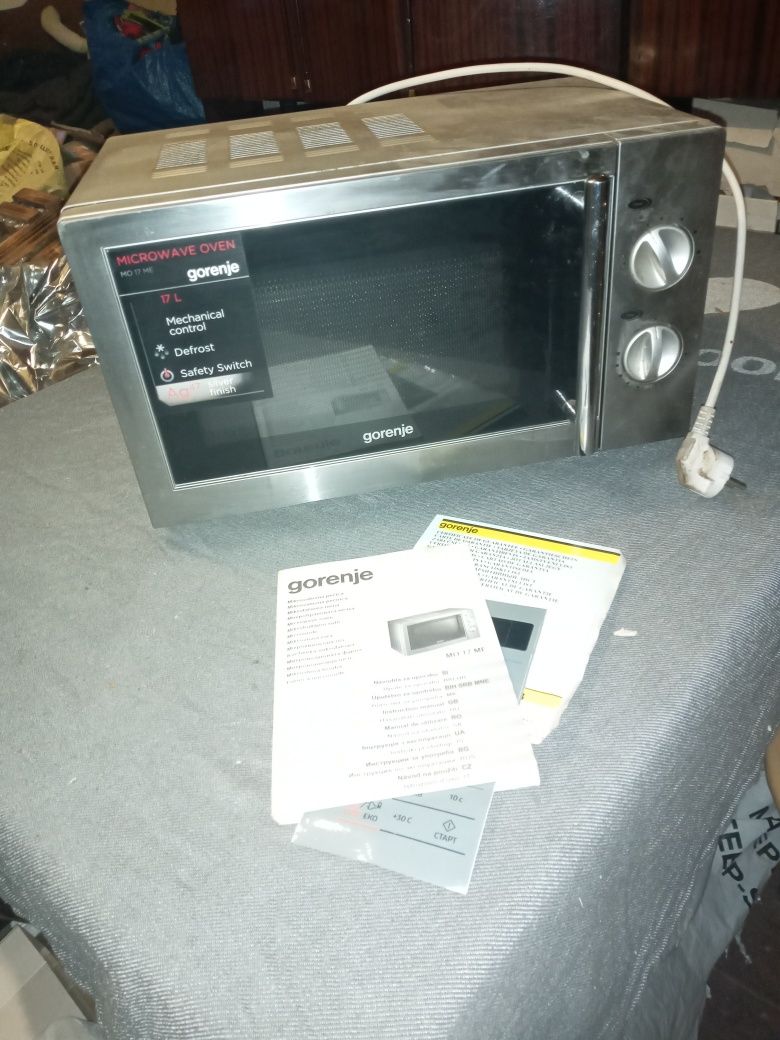 Микроволновка  "Gorenje"