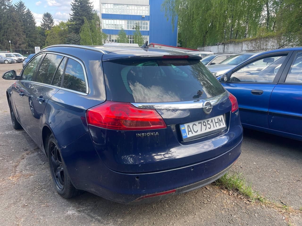 Opel Insignia вимагає ремонту