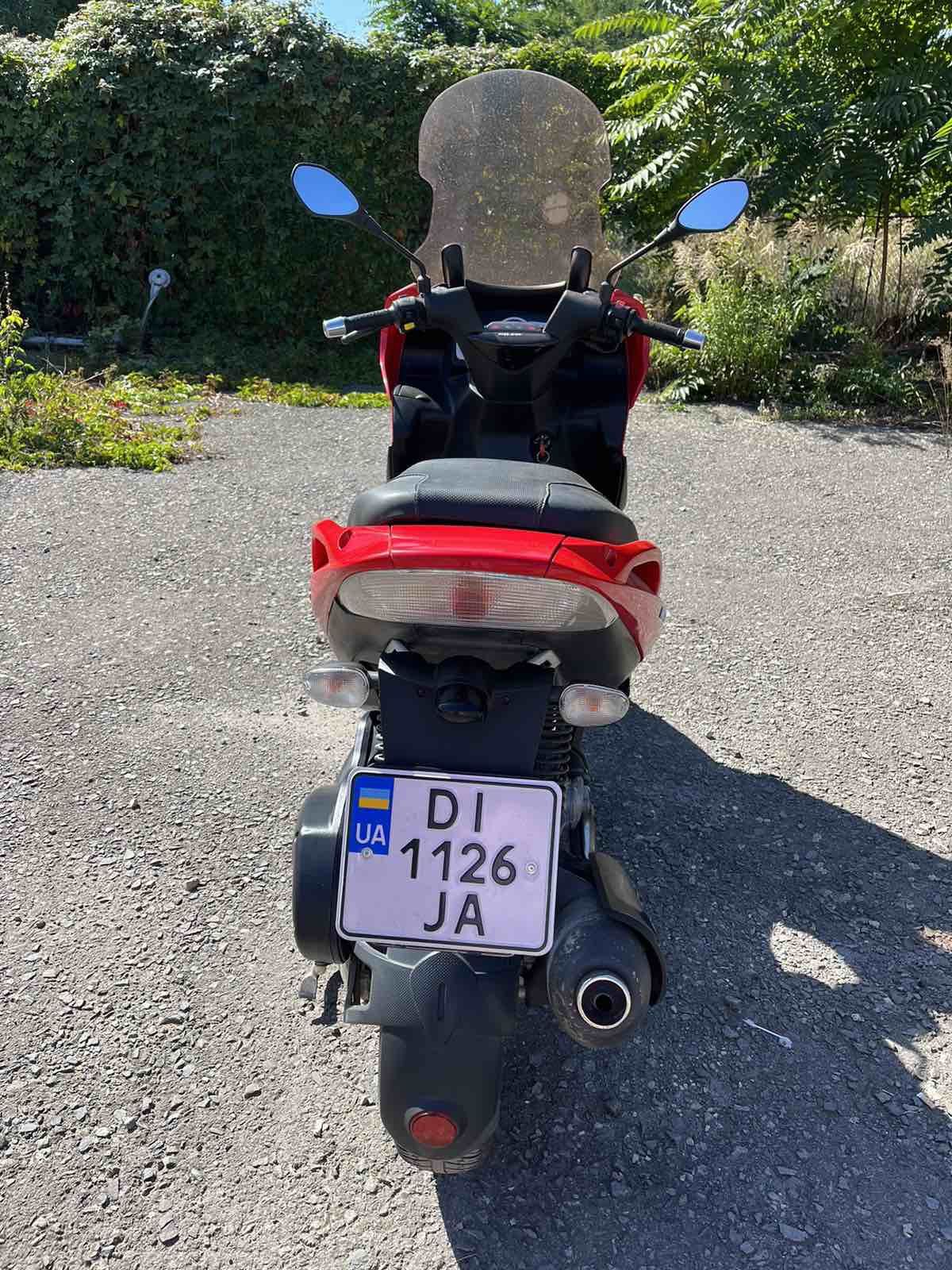 Gilera Nexus 300