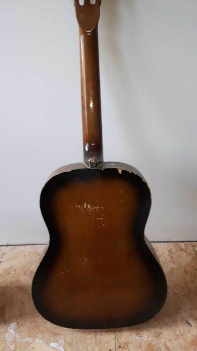gitara 6 strun ladne drewno 140- 150 cm