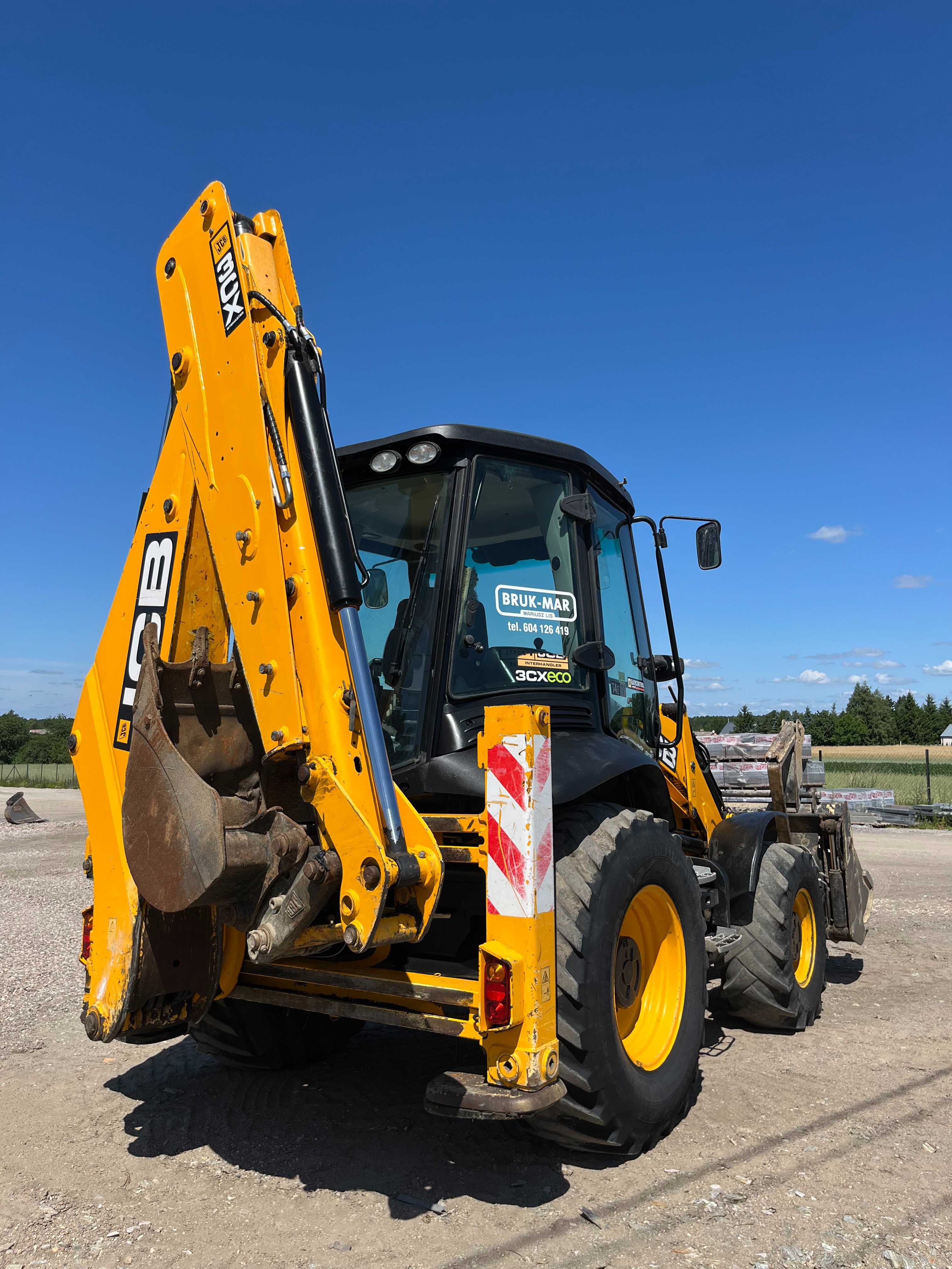 Sprzedam koparko-ładowarkę JCB 3CX – 2018 rok