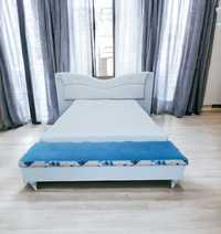 Łóżko sypialniane glamour tapicerowane transport