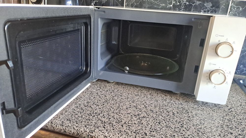 Microondas pouco uso 55€
