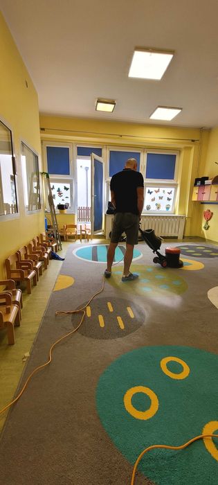 Sprzątanie lokali i mieszkań poremontowe, garaży, hale, posadzki