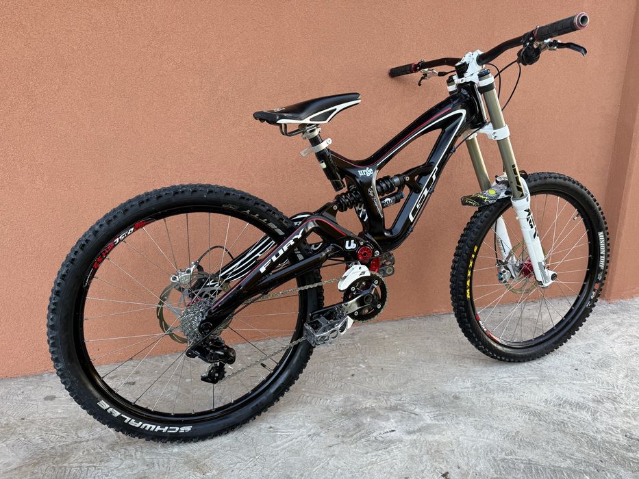 Gt fury. Rockshox WORLD CUP!!! ТОП комплектація!!!