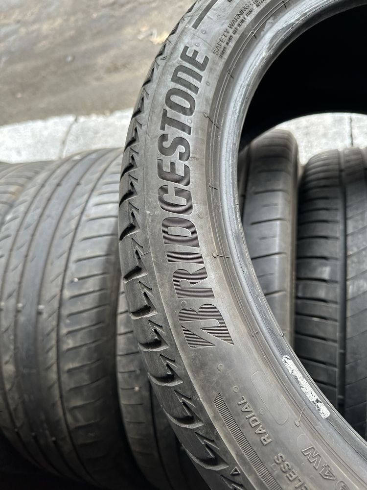 Bridgestone Turanza R19 245/40 ціна за 2 шт 3200 грн