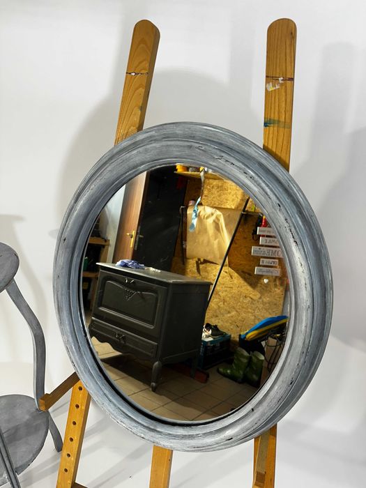 Śliczny zestaw szafka z lustrem. Toaletka łazienka.