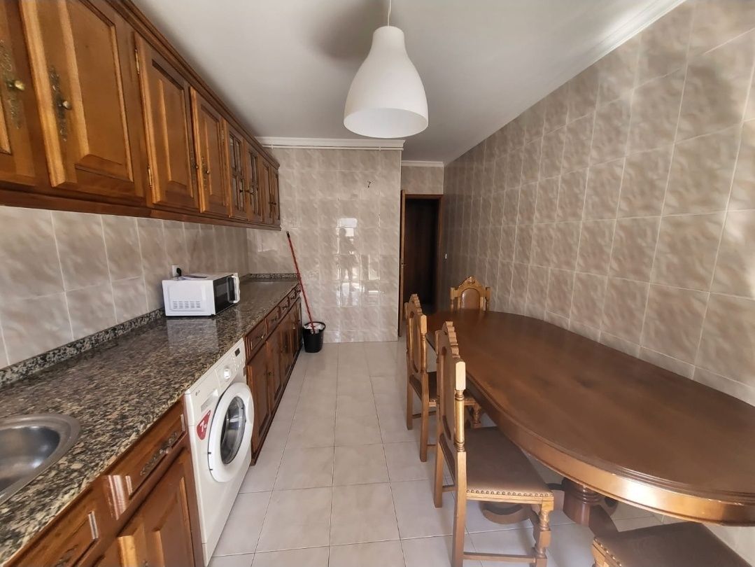 Quarto no centro de Mirandela junto aos Bombeiros