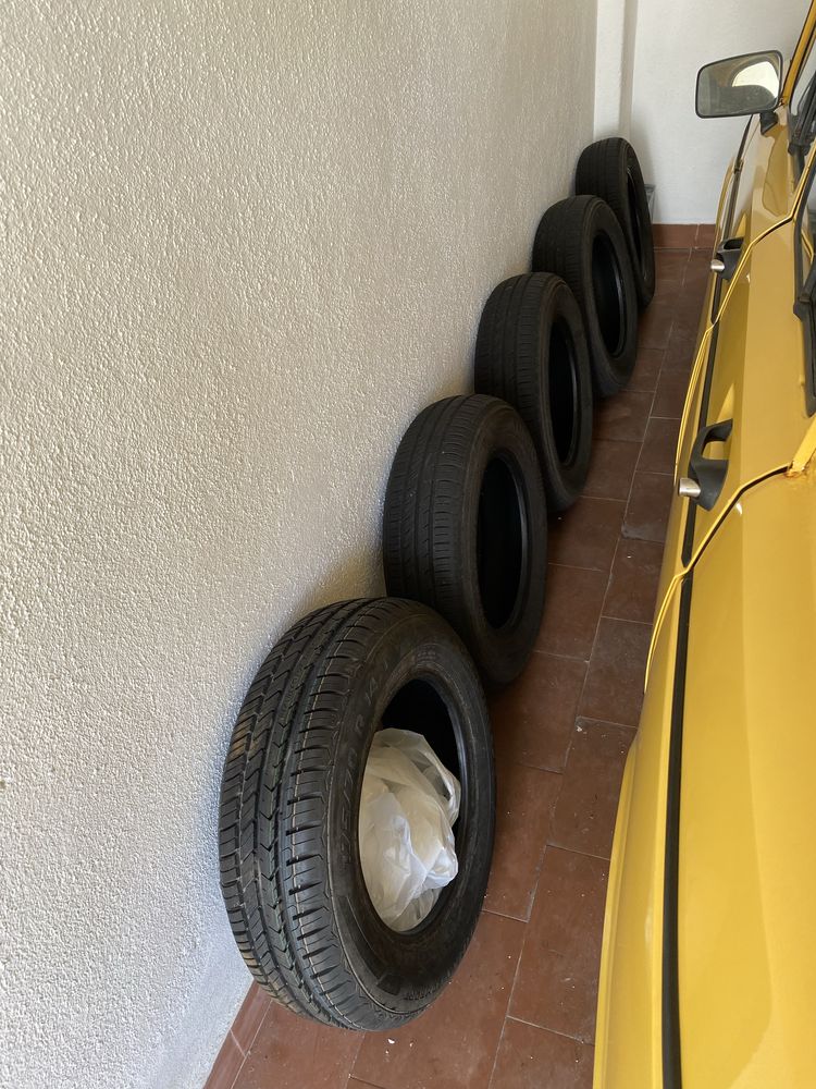 Pneus Kumho praticamente novos 175/70R14