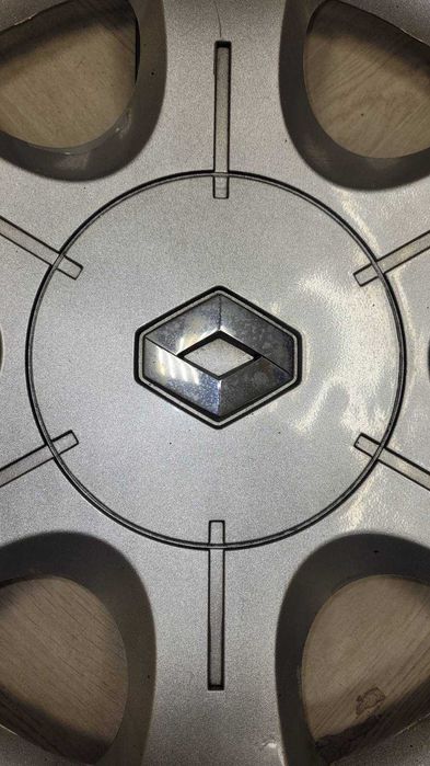 Колпак 1 шт ковпак Renault R16 оригинал 8200458589
