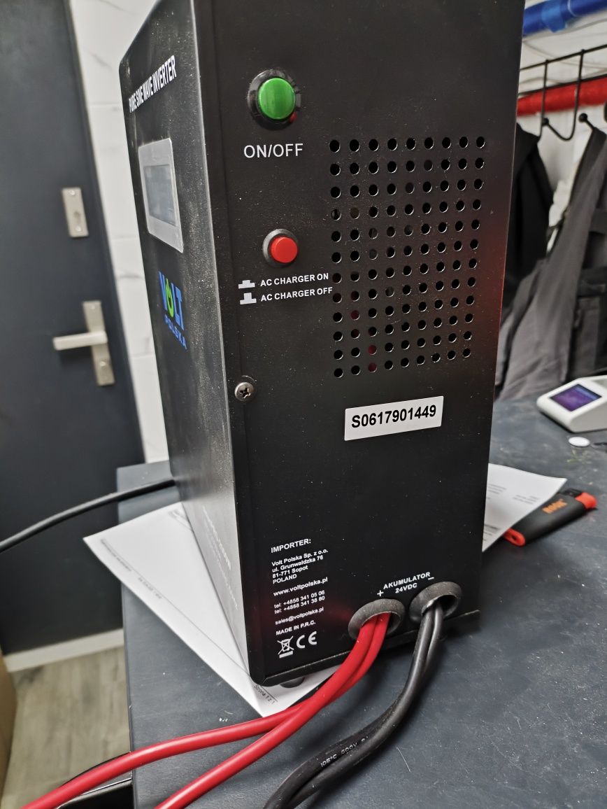 PRZETWORNICA Volt Sinuspro 2000W UPS

Model: 3SP2000
