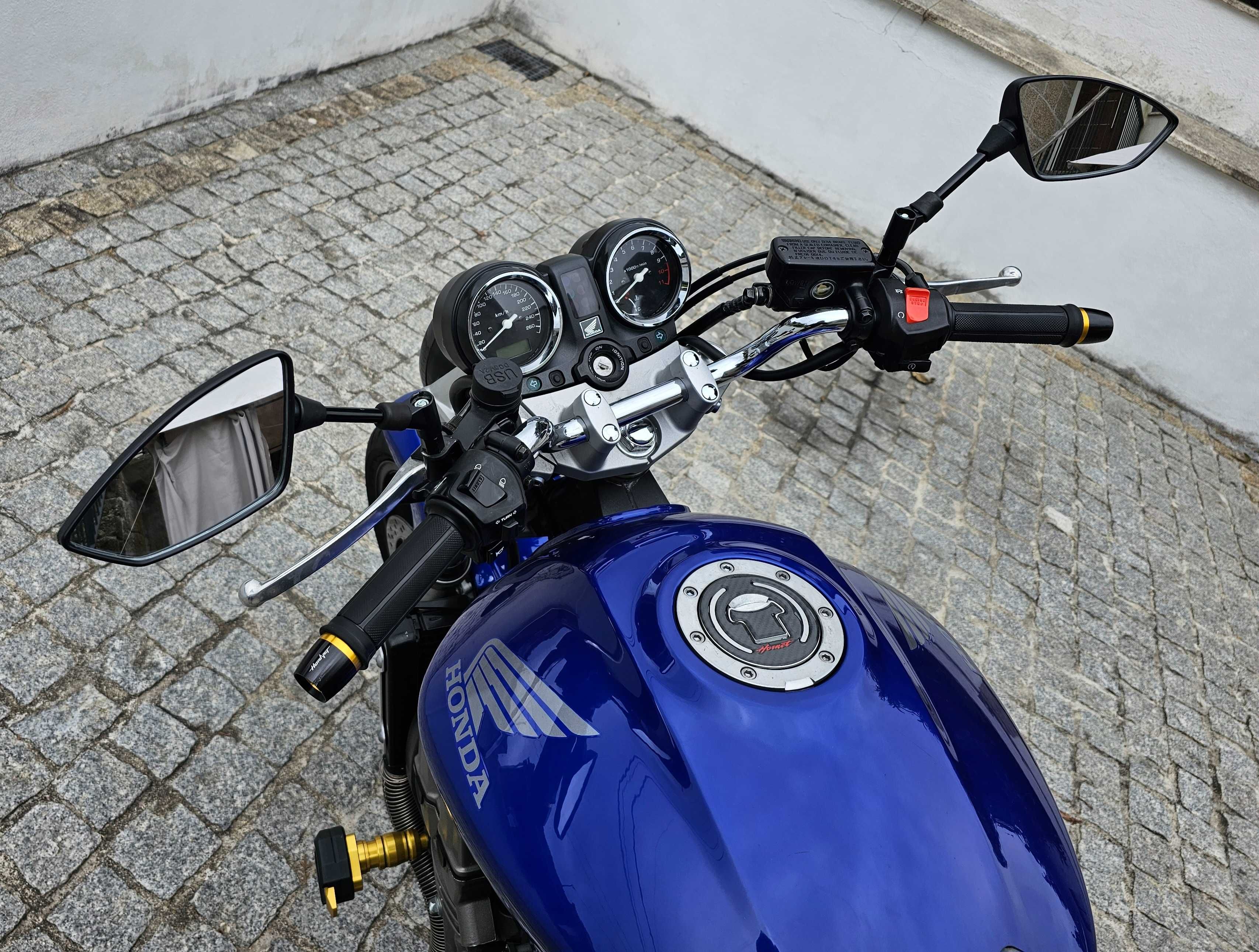 Honda hornet CB 900 f