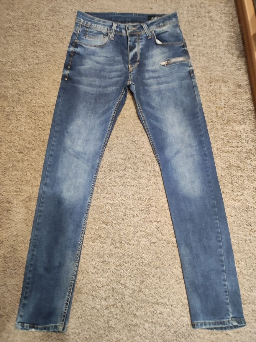 Продам джинси на підлітка,купили не підійшов розмір