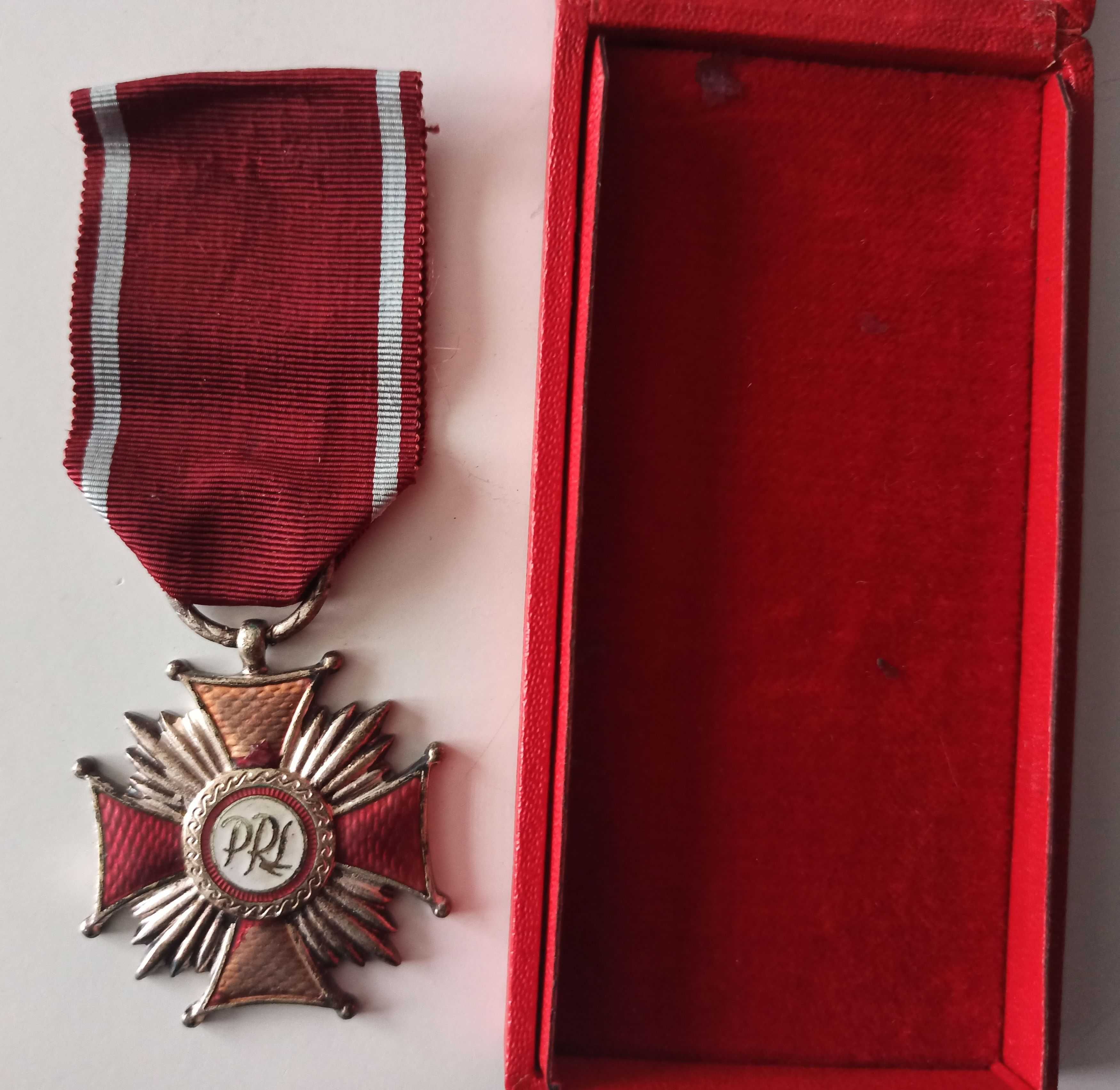 medal order Srebrny Krzyż Zasługi odznaczenie honorowe z okresu PRL