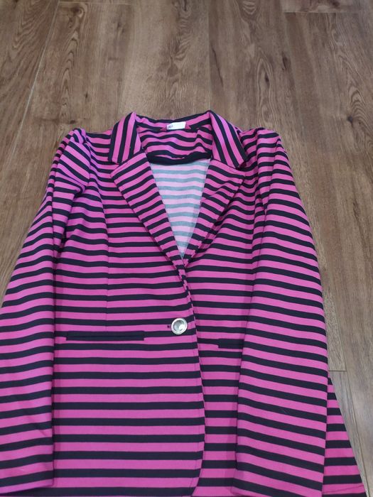 Стильний піджак на осінь