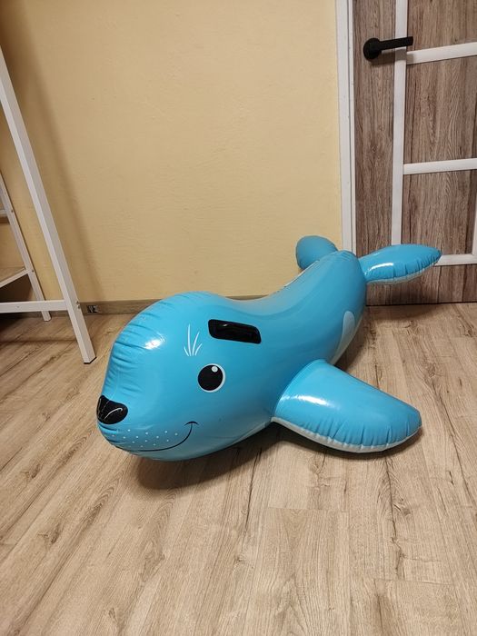 Dmuchany nadmuchiwany materac do pływania lew morski foka intex 2012