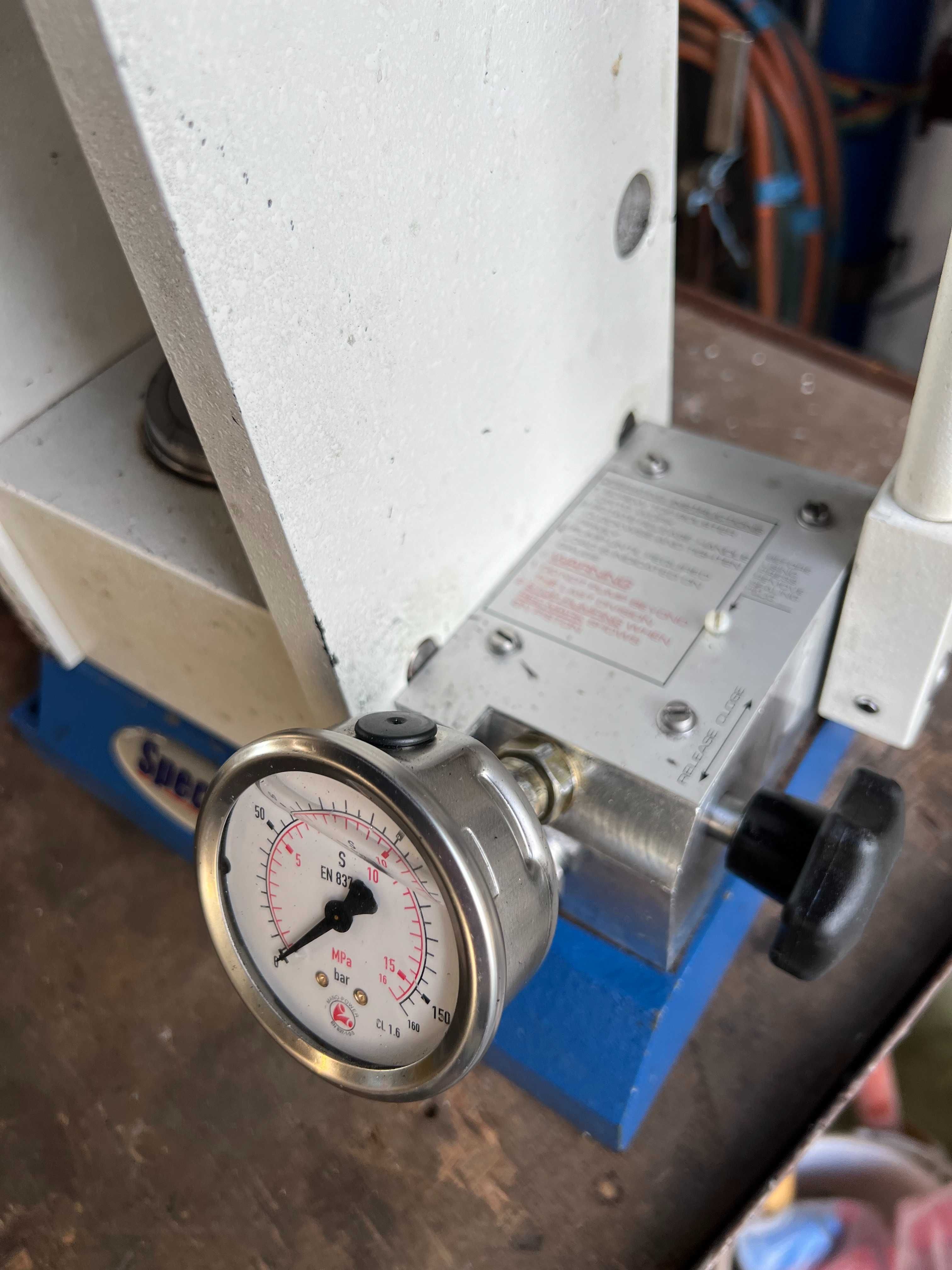Prasa laboratoryjna 15T Specac