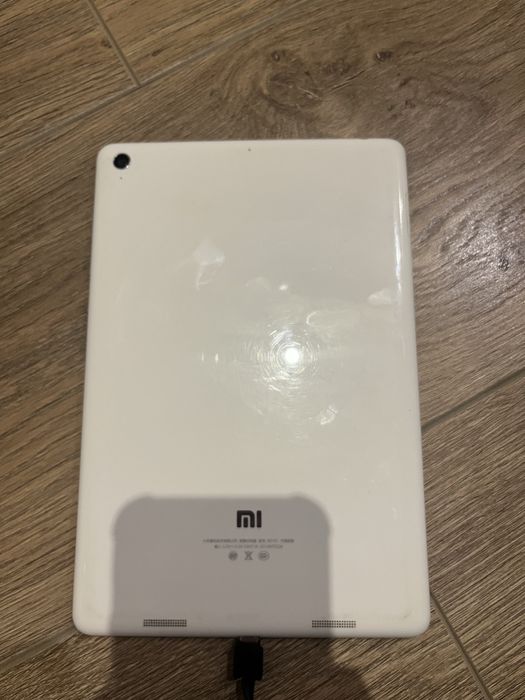 ціна договірна планшет Xiaomi Mi Pad 1 (2/16)