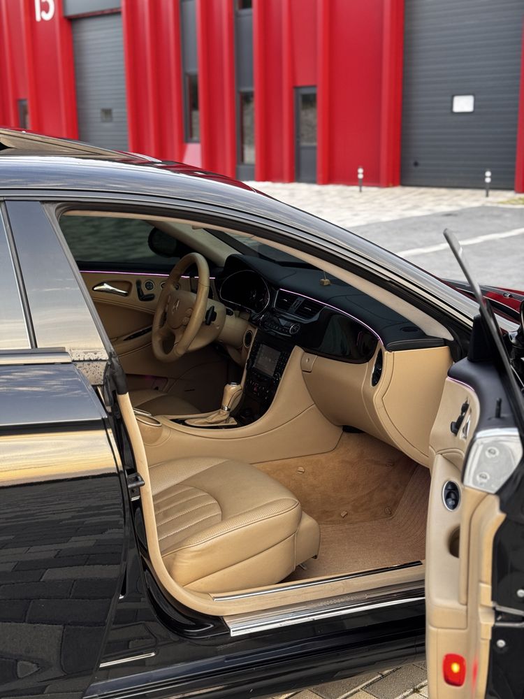 CLS 550 Легендарний банан:)