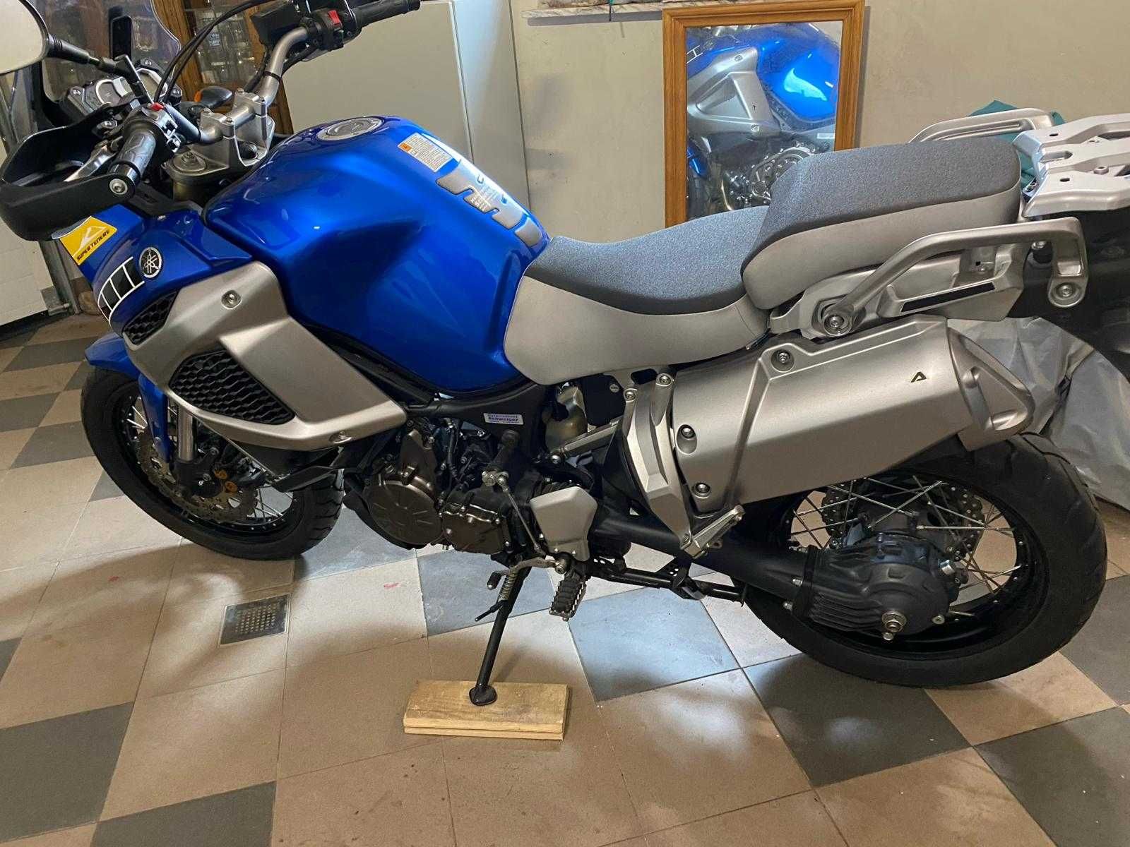 Motocykl Yamaha Super Tenere 1200 XT120Z