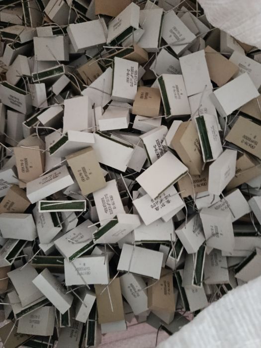 Продам зрізку з плат