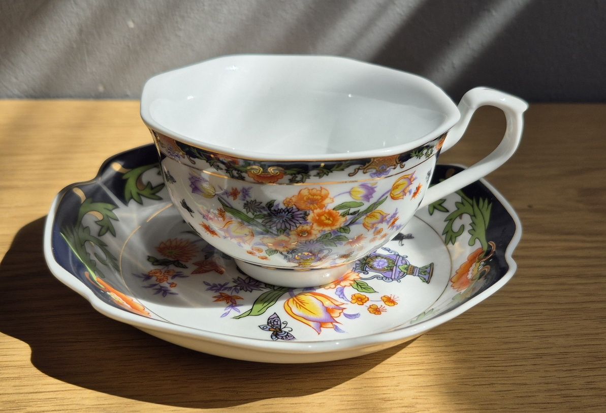 Zestaw filiżanek ze spodkami Porcelana chińska