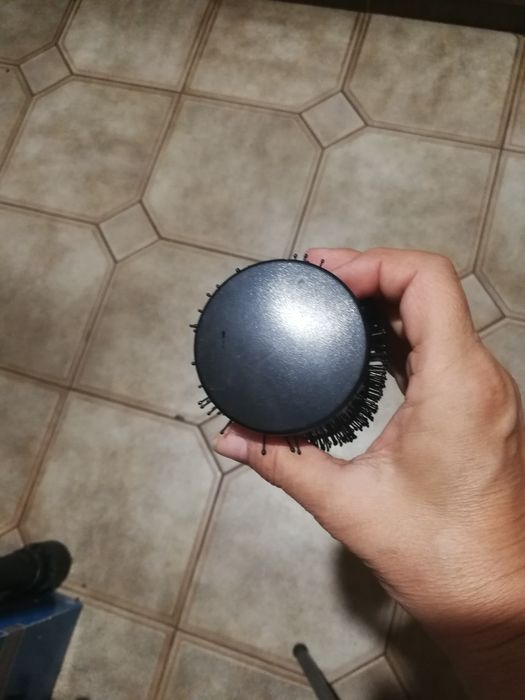 Браш расчёска Эйвон