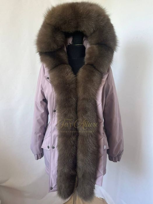 Жіноча зимова парка кольору мокко з натуральним хутром песця. 42-60 рр