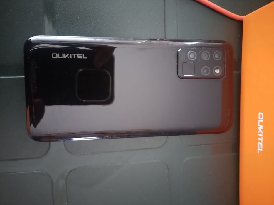 Telemóvel desbloqueado p todas redes OUKITEL C21 4Gb Ram  64Gb ROM