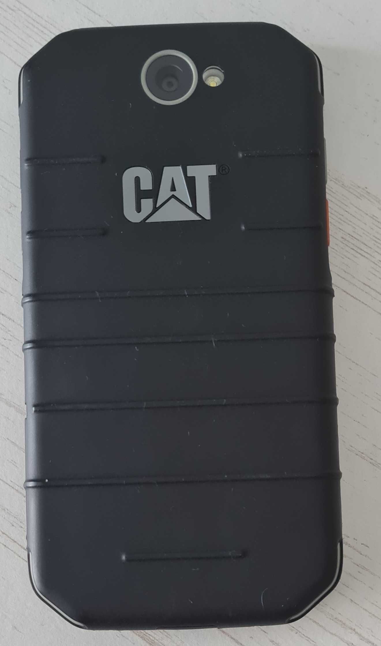 Caterpillar CAT S31  броньований, протиударний, IP-68,