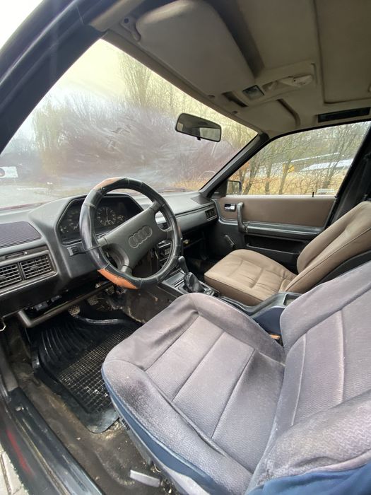 Audi 100 1.8 газ/бензин