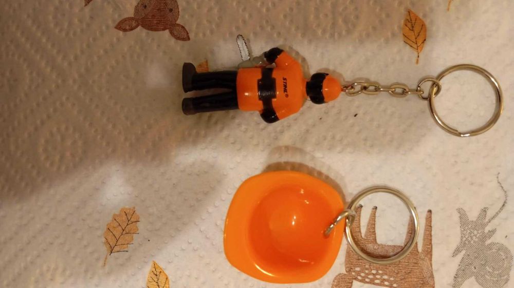 Breloczki kolekcjonerskie firmy Stihl.