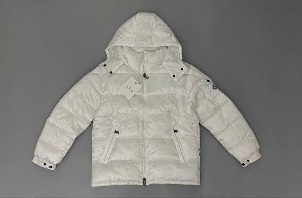 пуховик Moncler Maya