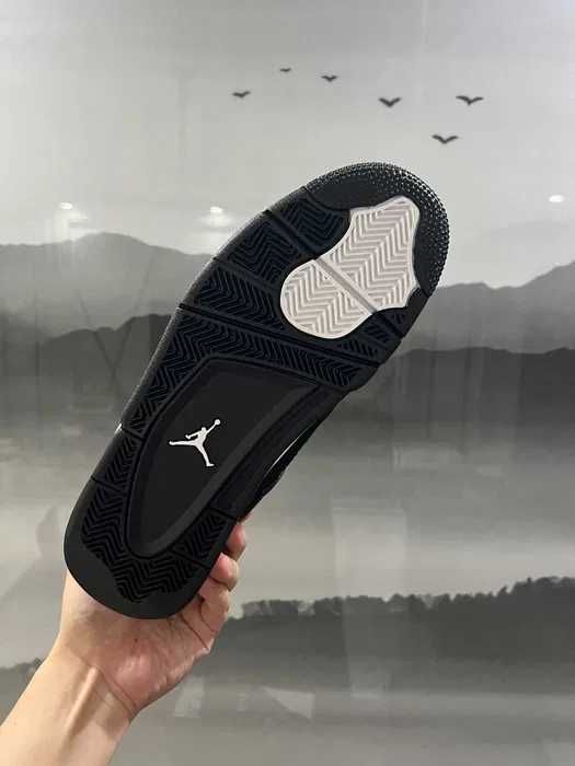 buty Espadryle JordanAirJordan4RetroWhiteThunder Espadryle R.46