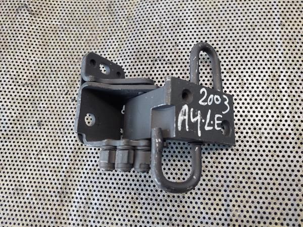 Dobradiça porta frente esquerda AUDI A4 (8E2, B6)