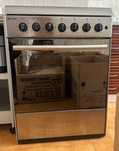 Combinado fogão a gás natural e forno eléctrico Meireles
