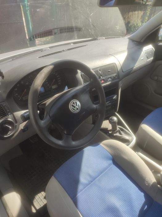 Golf 4 1.6 в хорошому стані