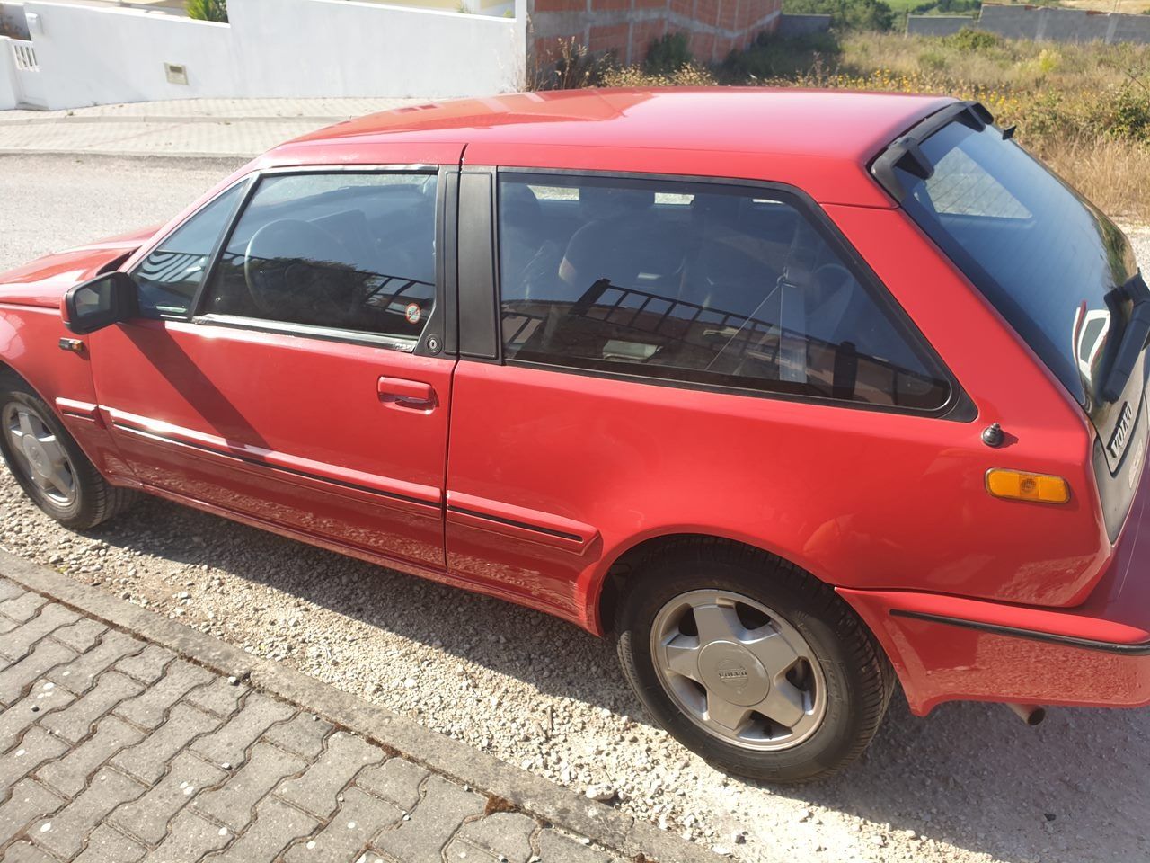 Volvo 480ES em perfeito estado