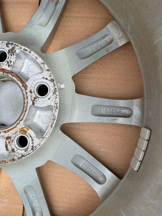 Продам диски на 16