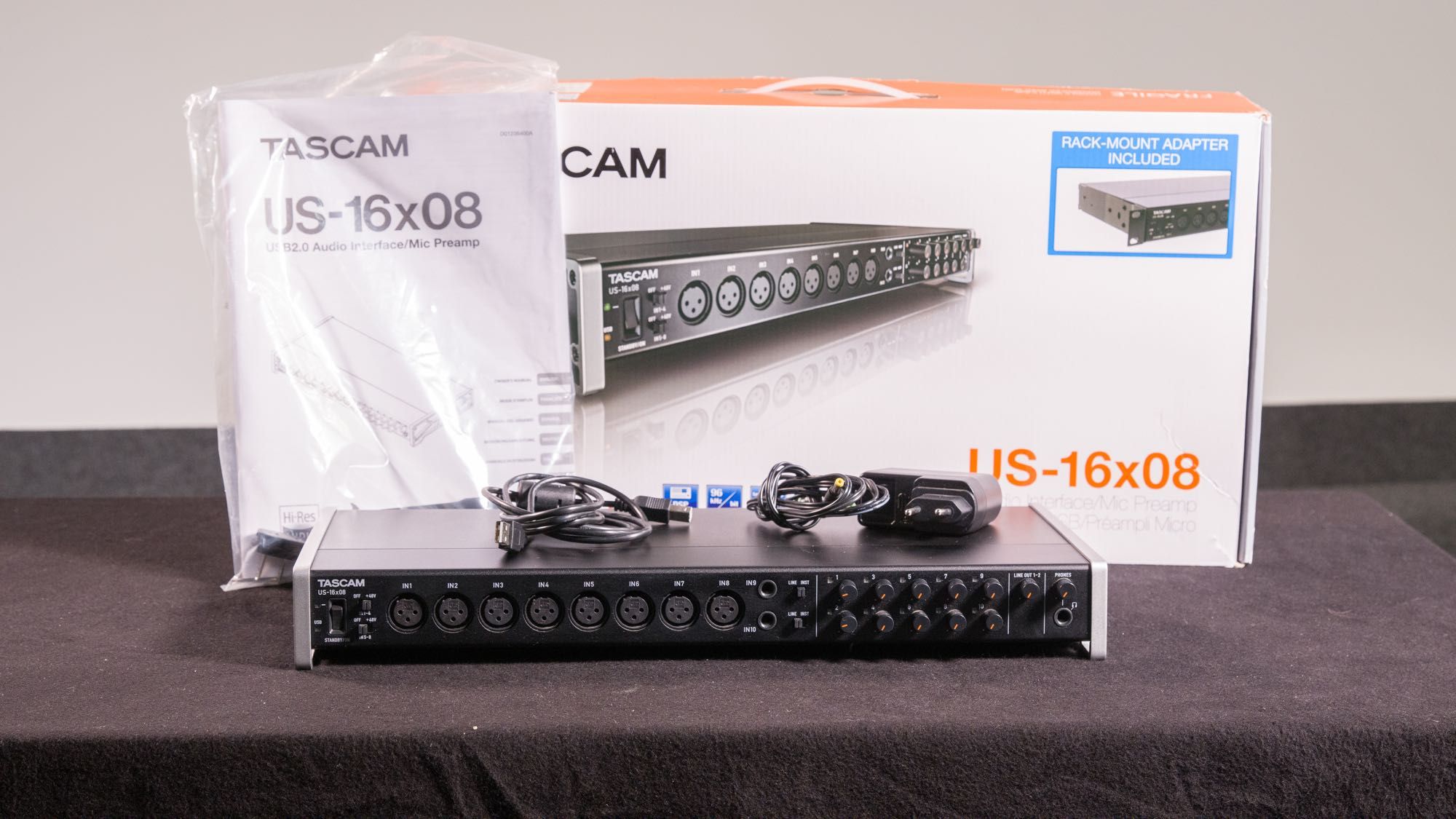 Interface de Áudio – Tascam US16X08