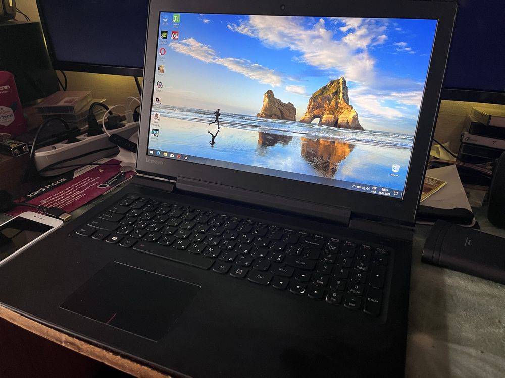 Ноутбук Lenovo ideaPad 700