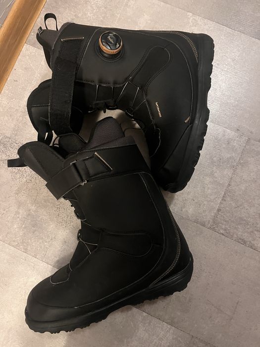Buty snowboardowe BOA 40