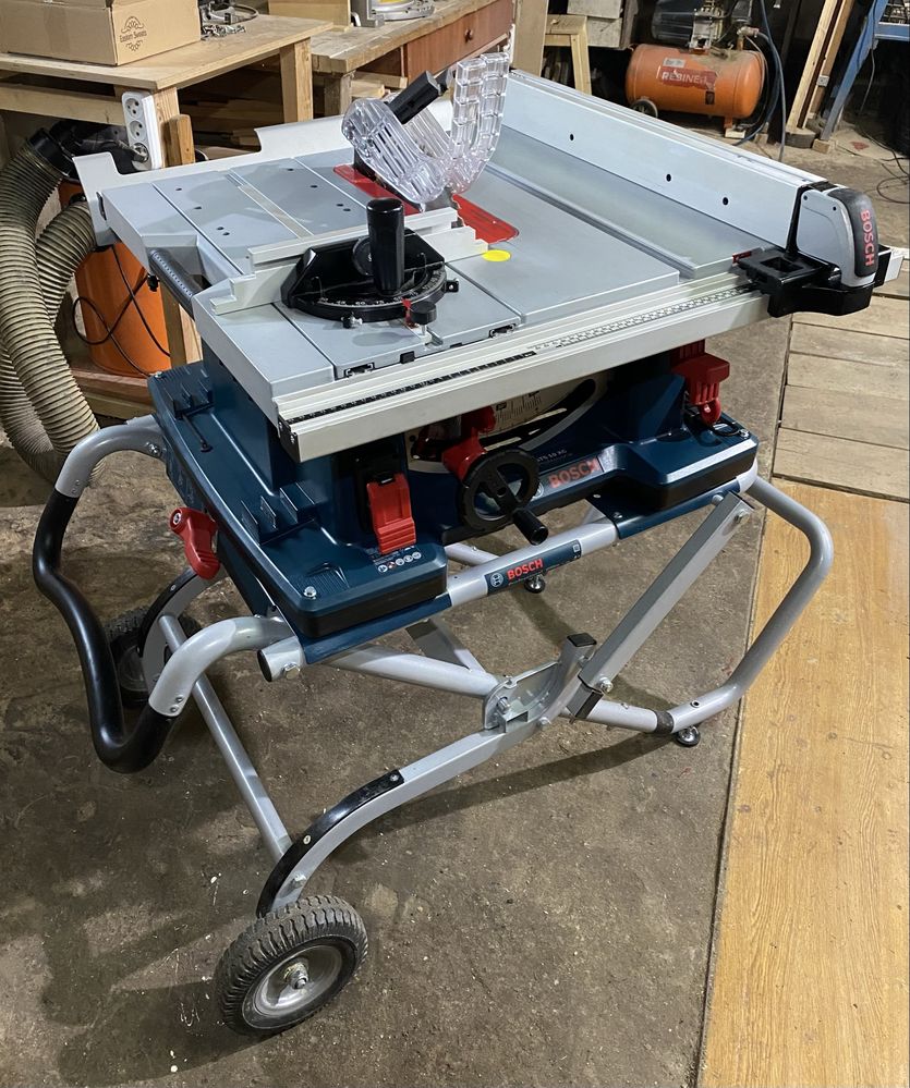 Продам циркулярний пила Bosch GTS 10 XC Professional оригінал.