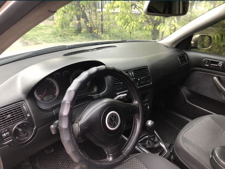 Volkswagen Bora 2001