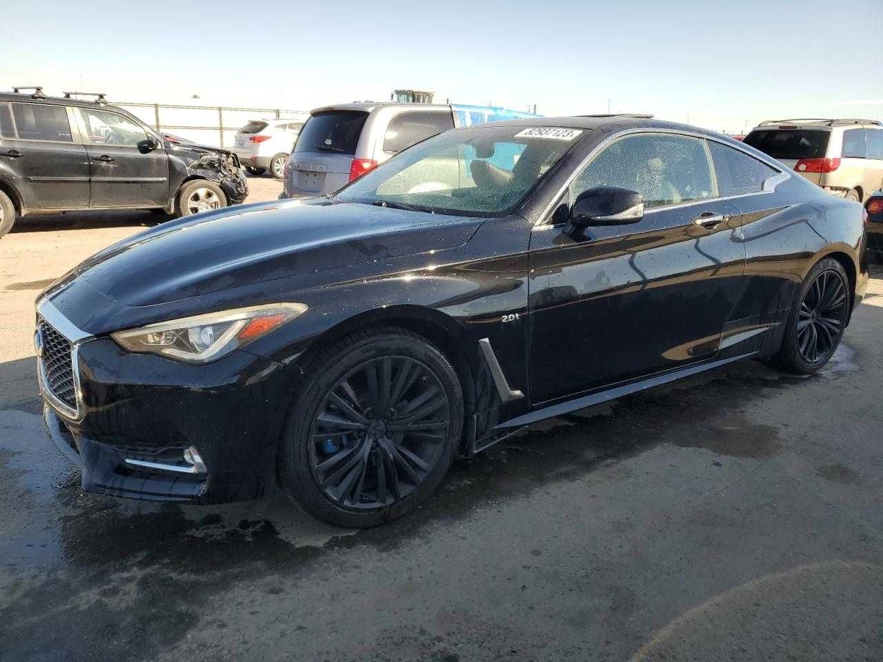 Infiniti Q60 Base 2017