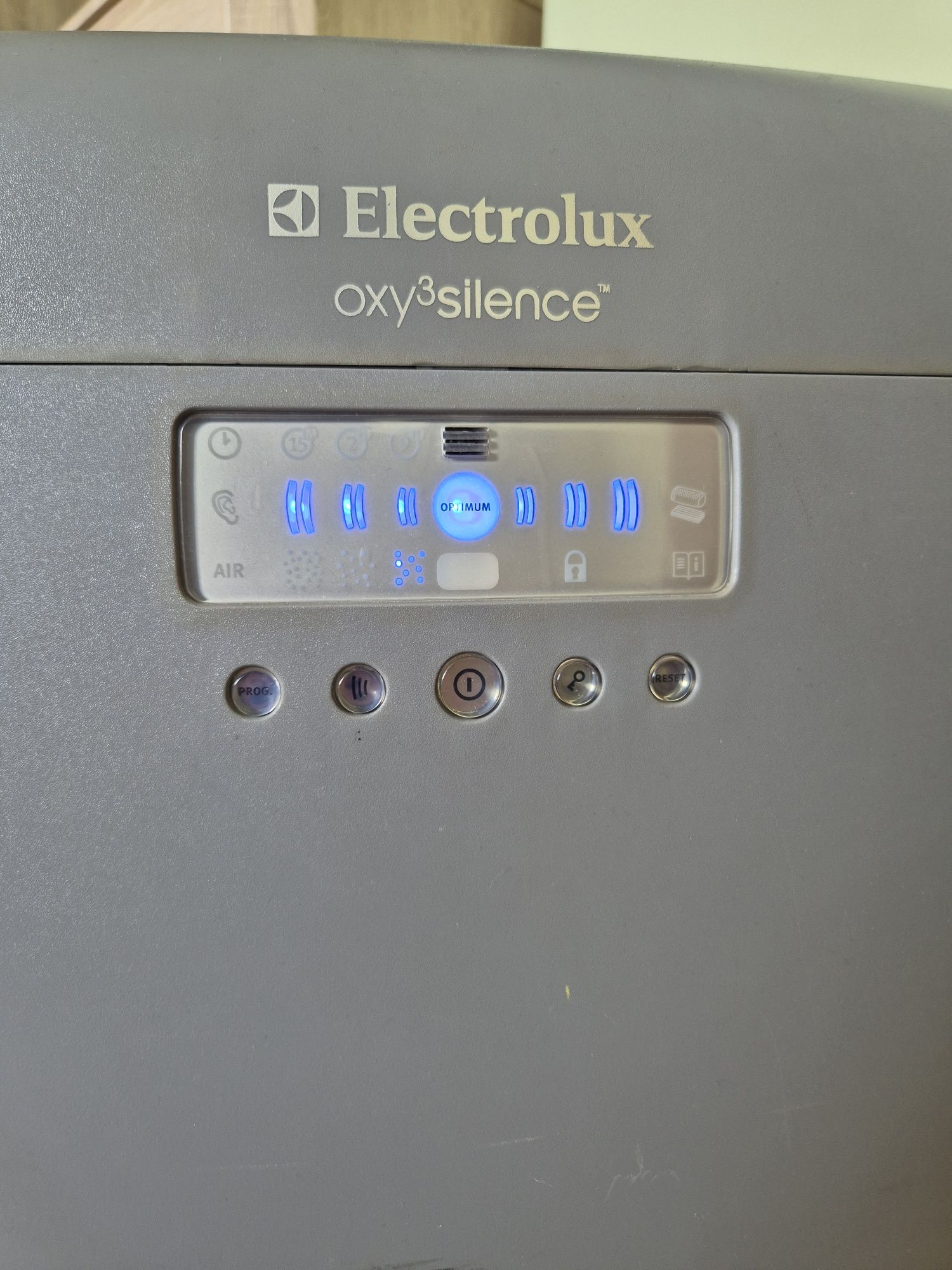 Oczyszczacz powietrza Electrolux z8020