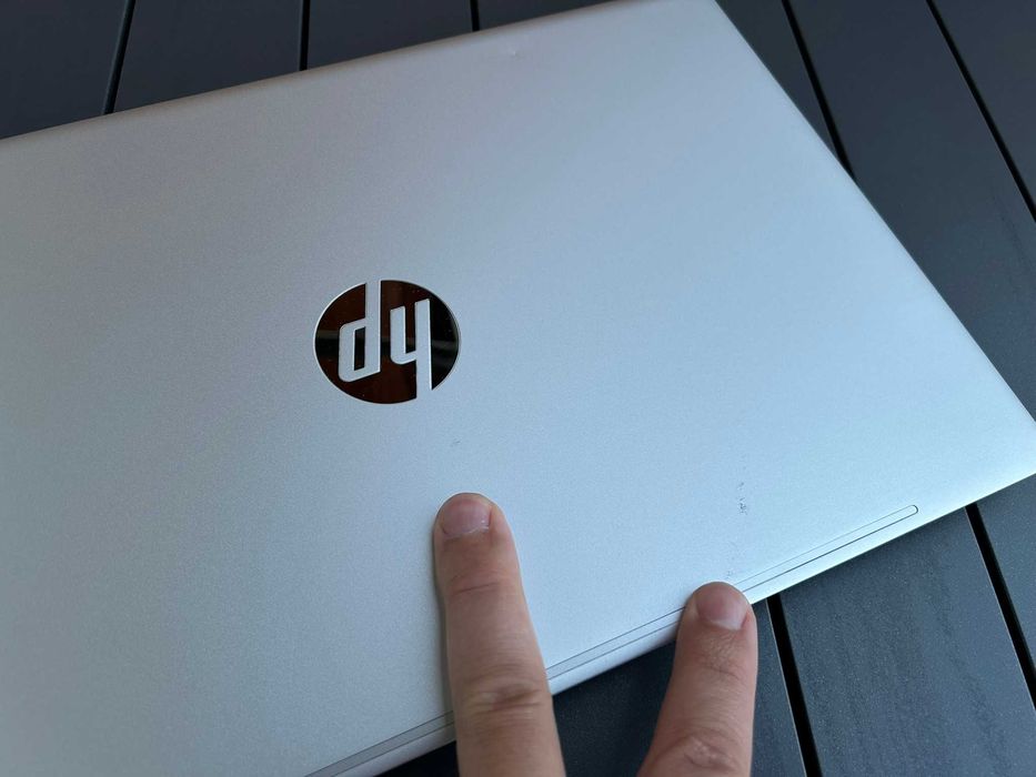 Laptop HP Pavilion 15,6 cala IPS, Intel i5 8-rdzeni, 16 GB RAM, 256SSD