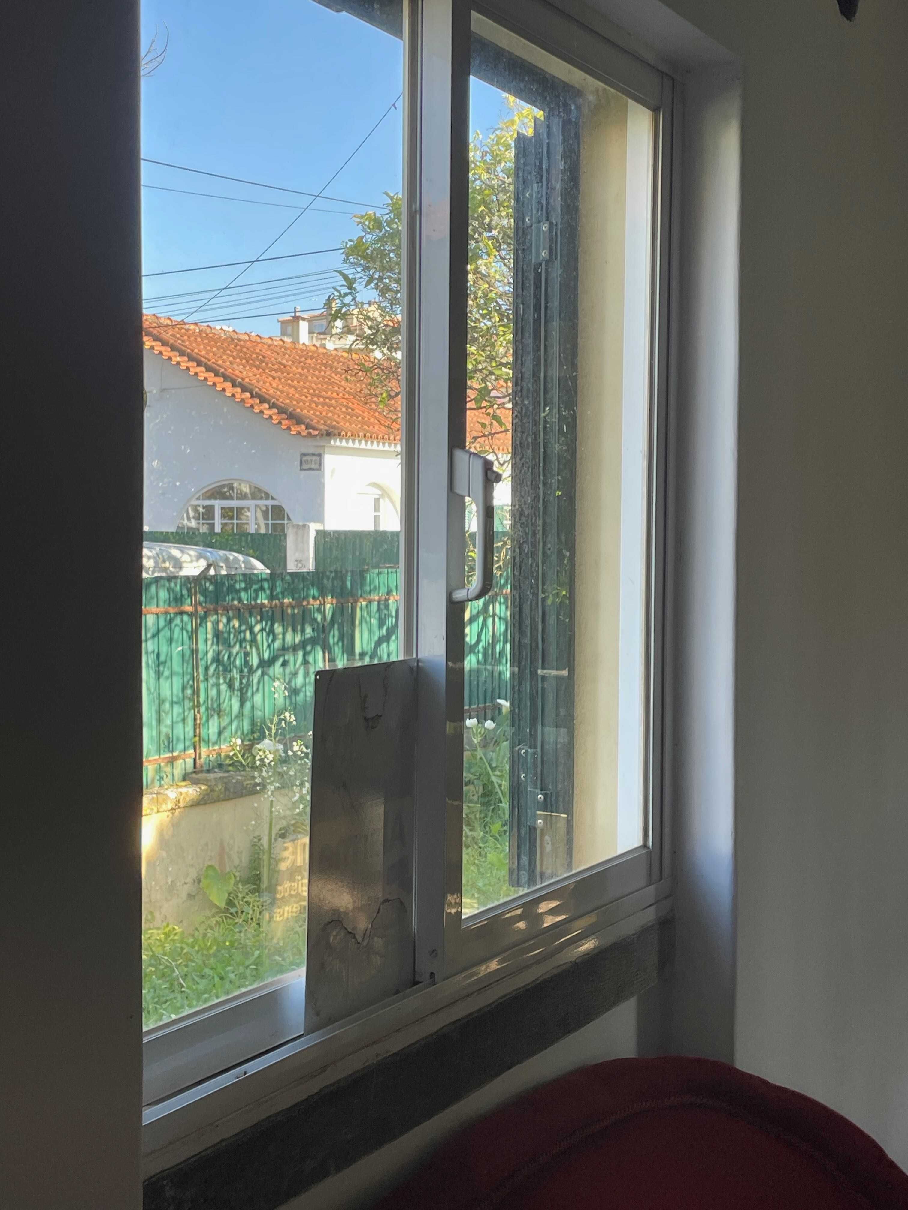 9 x Janelas + 9x Portadas em bom estado