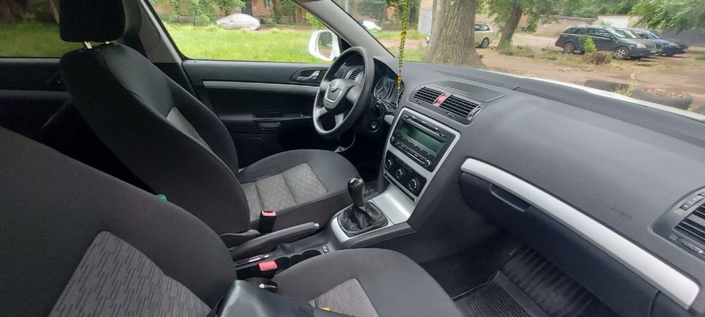шкода октавія а5 продам skoda a5