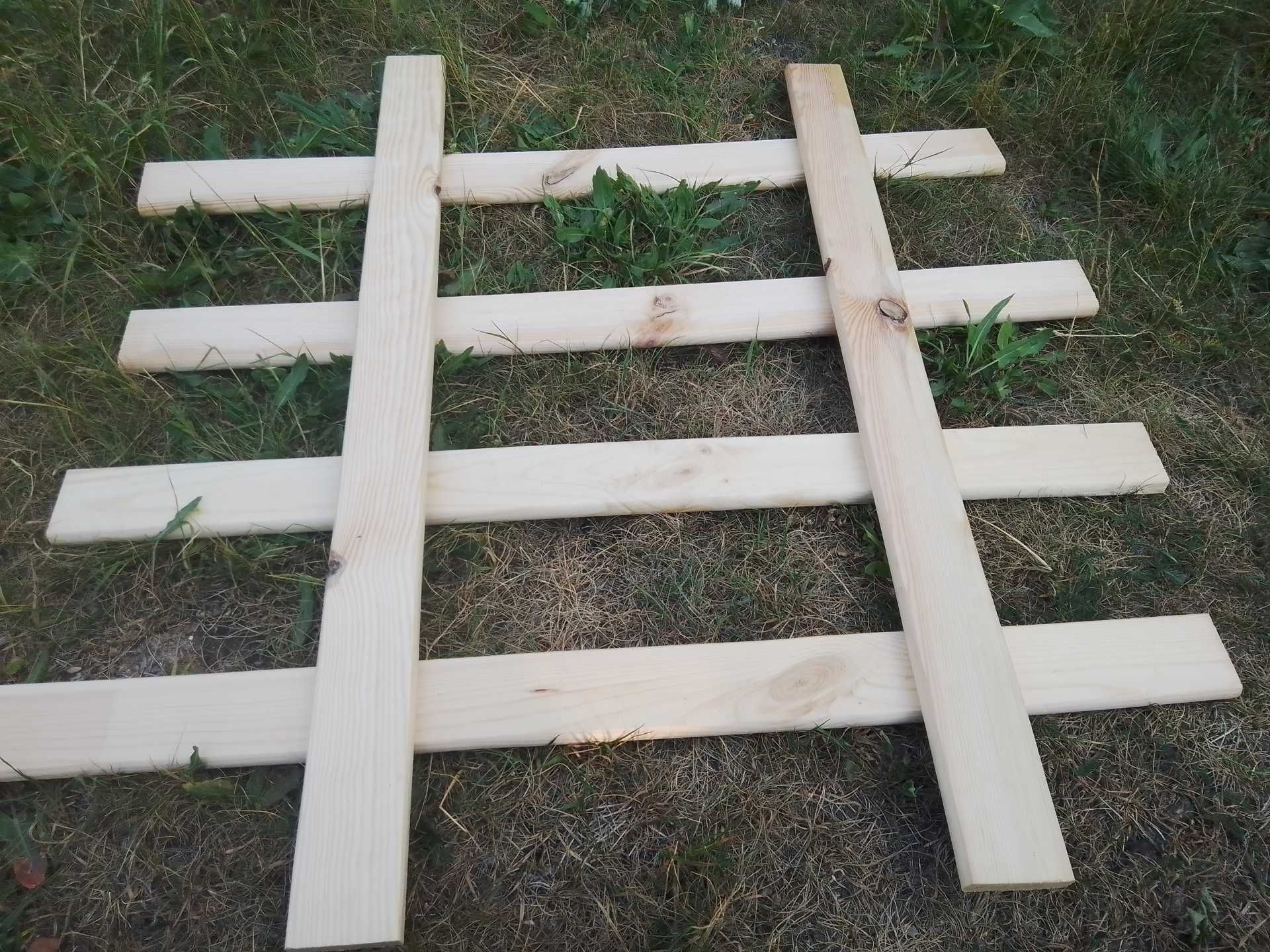 Sztacheta sosnowa, heblowana